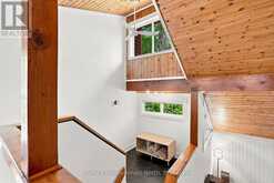 869 NORTH MARY LAKE ROAD | Huntsville Ontario | Slide Image Thirty