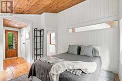 869 NORTH MARY LAKE ROAD | Huntsville Ontario | Slide Image Thirty-six