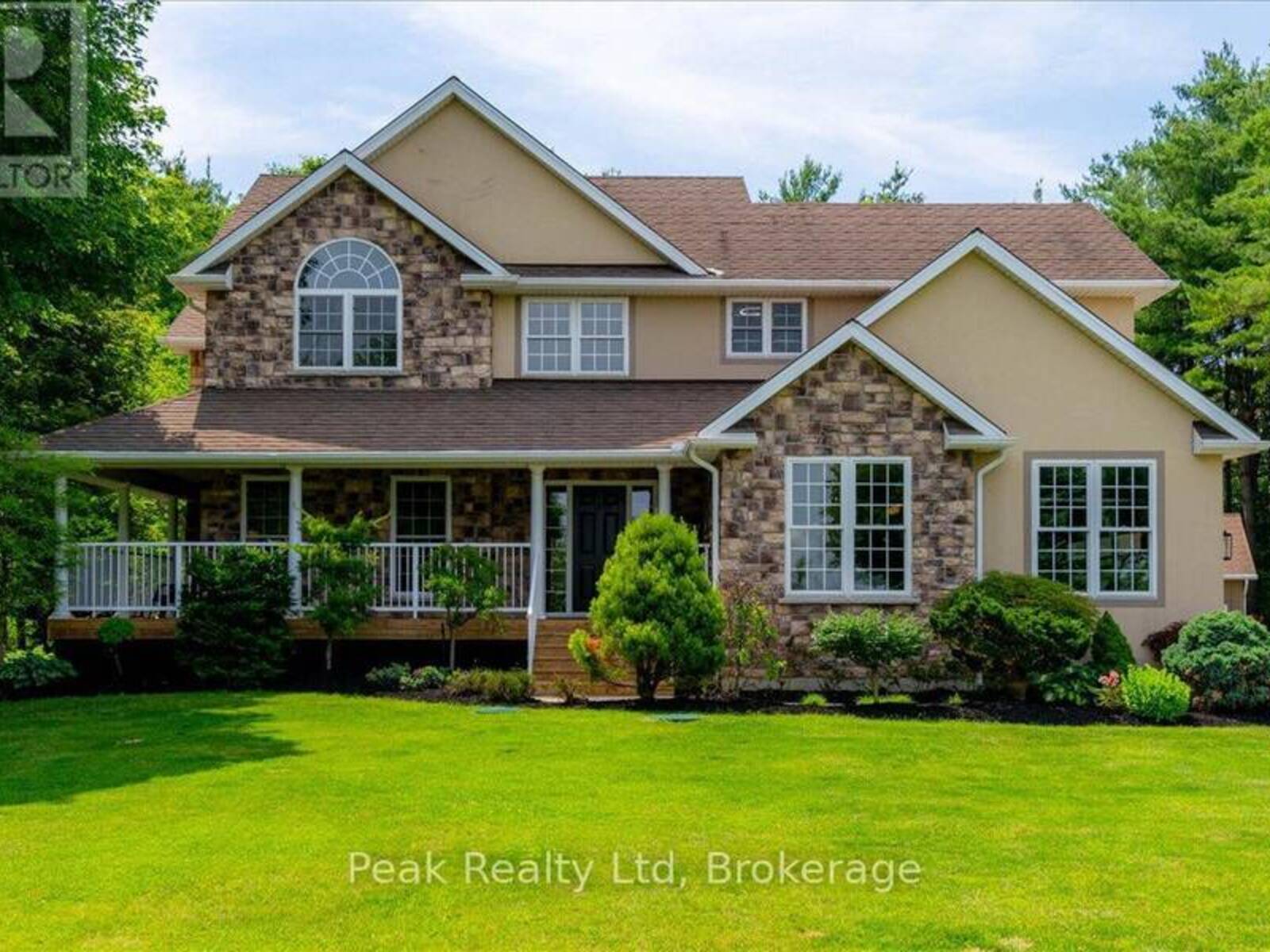 218 WILSON AVENUE, Delhi, Ontario N4B 2W5