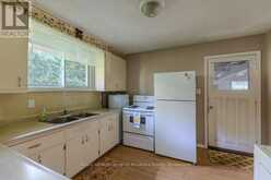 880 SARAH STREET N | Gravenhurst Ontario | Slide Image Eight