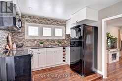 310 BARBER AVENUE N | Listowel Ontario | Slide Image Nineteen