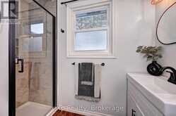 310 BARBER AVENUE N | Listowel Ontario | Slide Image Thirty-five