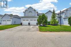 20 SUNDIAL COURT | Collingwood Ontario | Slide Image Two