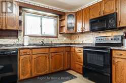 34 WHITE STREET | Stratford Ontario | Slide Image Fourteen
