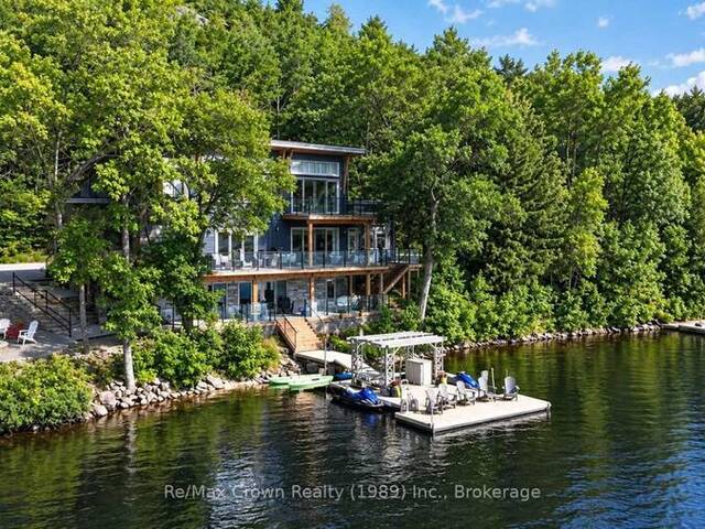 7313 534 HIGHWAY Parry Sound Ontario, P0H 2R0 - 5 Bedrooms Waterfront Home For sale