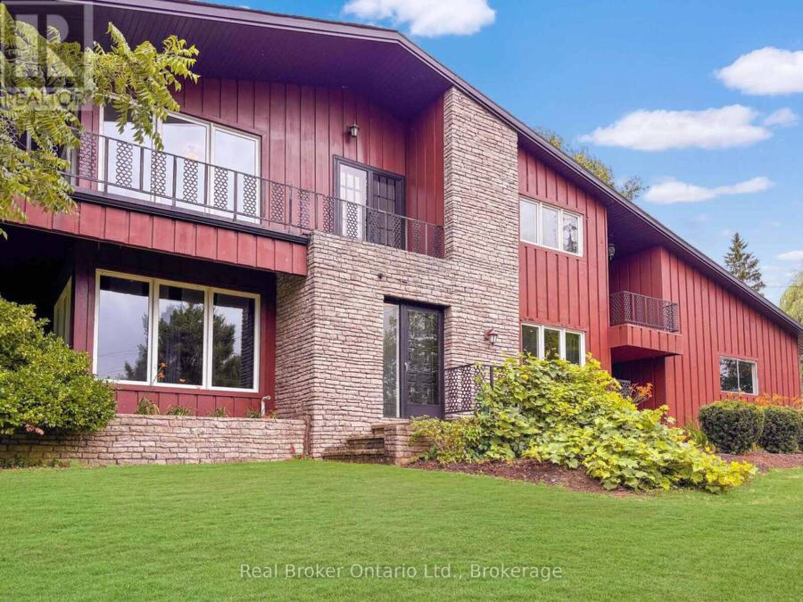 138 COCKSHUTT ROAD, Brantford, Ontario N3T 5L6