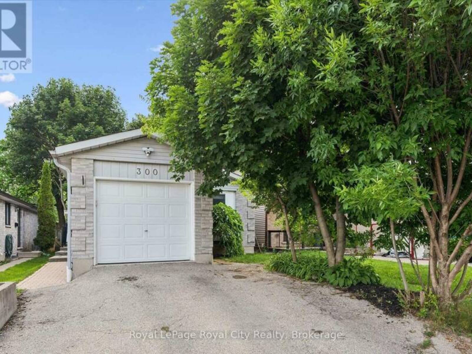300 AUDEN ROAD, Guelph, Ontario N1E 6S3