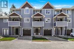 25 - 25 STARBOARD ROAD | Collingwood Ontario | Slide Image Four