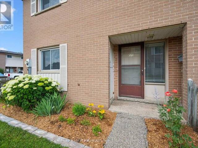 C-22 - 427 VICTORIA ROAD N Guelph Ontario, N1E 5J0 - 4 Bedrooms Condo For Sale