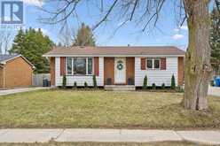 23 HASTINGS BOULEVARD | Guelph Ontario | Slide Image Seven