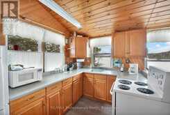 1027 DOW TRAIL | Haliburton Ontario | Slide Image Seven