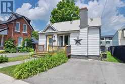 100 LACLIE STREET | Orillia Ontario | Slide Image Three