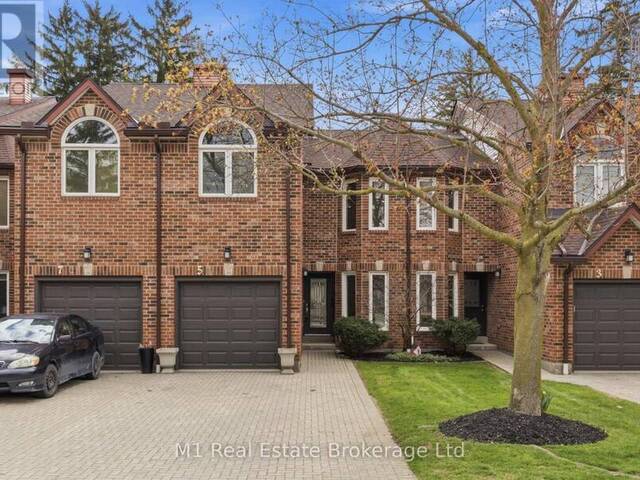 5 MARILYN DRIVE Guelph Ontario, N1H 1G9 - 3 Bedrooms Condo For Sale