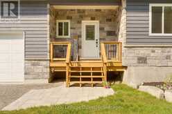 4400 518 HIGHWAY EAST | Kearney Ontario | Slide Image Thirteen