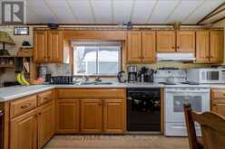 1 SMITHS LANE | Midland Ontario | Slide Image Nine