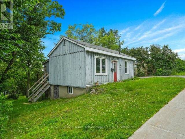 41 EMILY STREET Parry Sound Ontario, P2A 2P6 - 2 Bedrooms Home For Sale