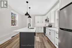 432 ALBERT STREET | Stratford Ontario | Slide Image Thirteen