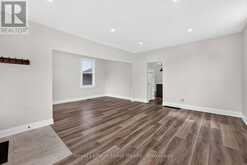 432 ALBERT STREET | Stratford Ontario | Slide Image Eight