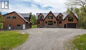2517 SOUTHWOOD ROAD | Gravenhurst Ontario | Slide Image Three