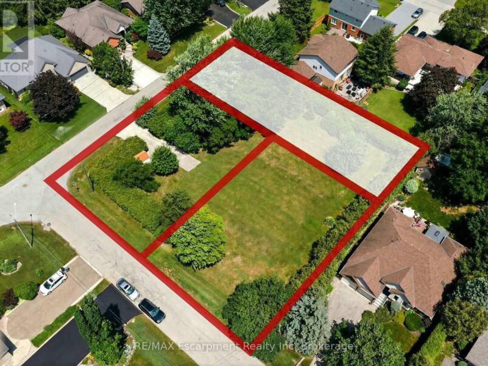 8 NORTHLAWN AVENUE, Hamilton, Ontario L0R 2H0