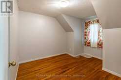 74 - 129 VICTORIA ROAD N | Guelph Ontario | Slide Image Thirteen