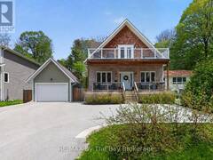 17 ELIZABETH AVENUE Tiny Ontario, L0L 1P1