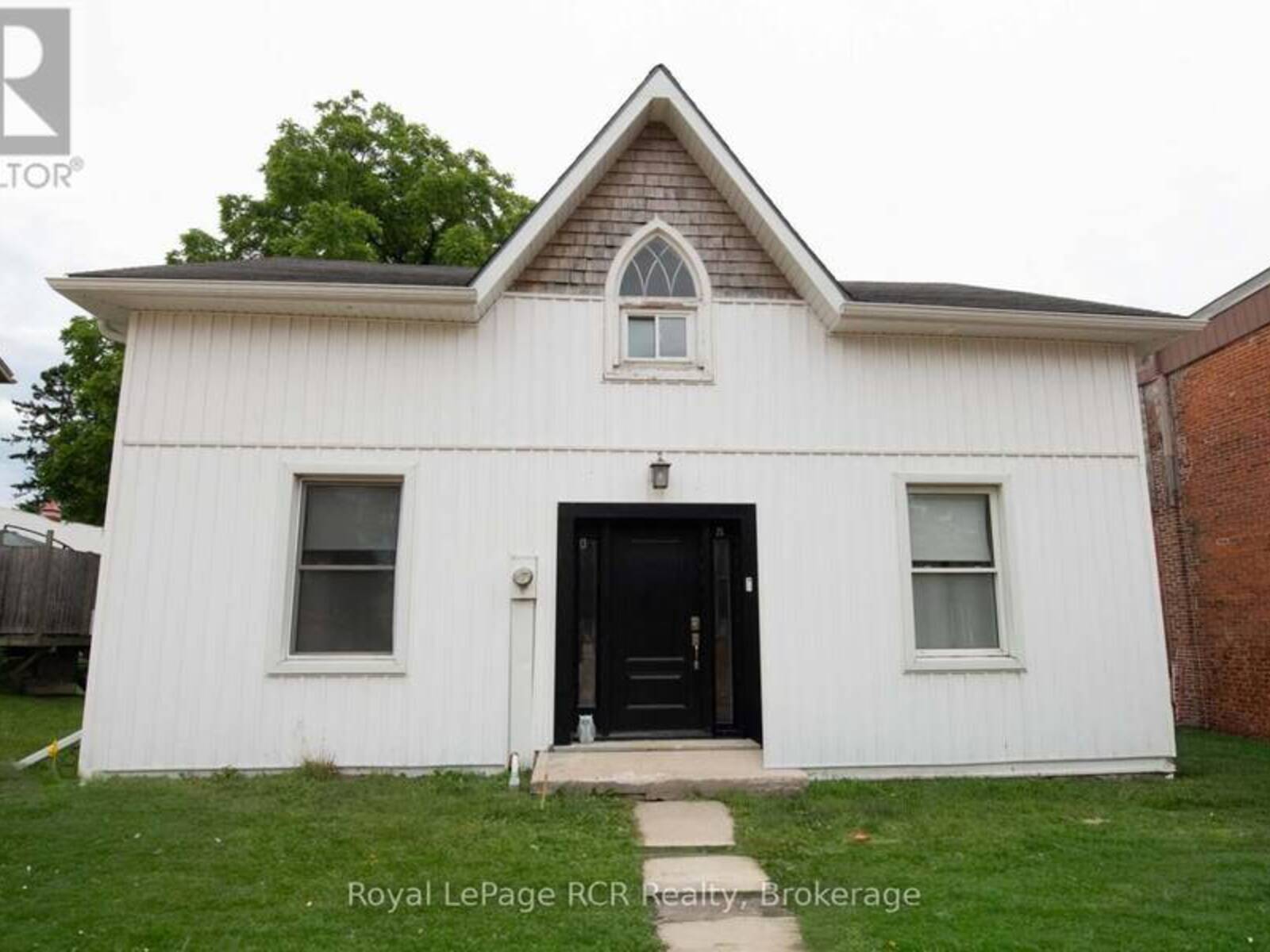 A & B & C - 21 ARTHUR STREET WEST STREET W, Minto, Ontario N0G 1Z0