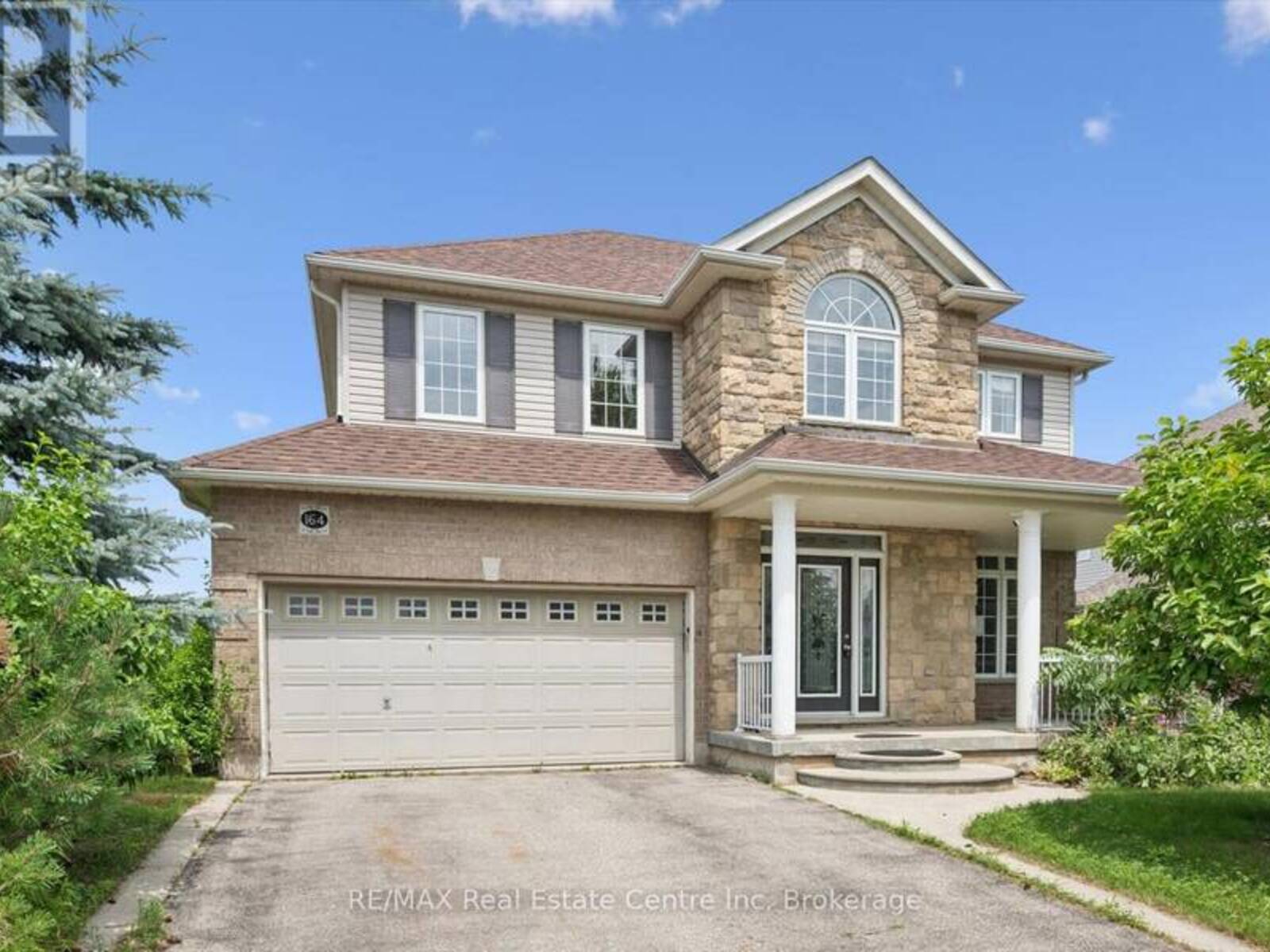 164 MACLENNAN STREET, Guelph-Eramosa, Ontario N0B 2K0