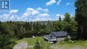 249 RIVER DRIVE | Burk's Falls Ontario | Slide Image Four