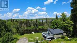 249 RIVER DRIVE | Burk's Falls Ontario | Slide Image Sixteen