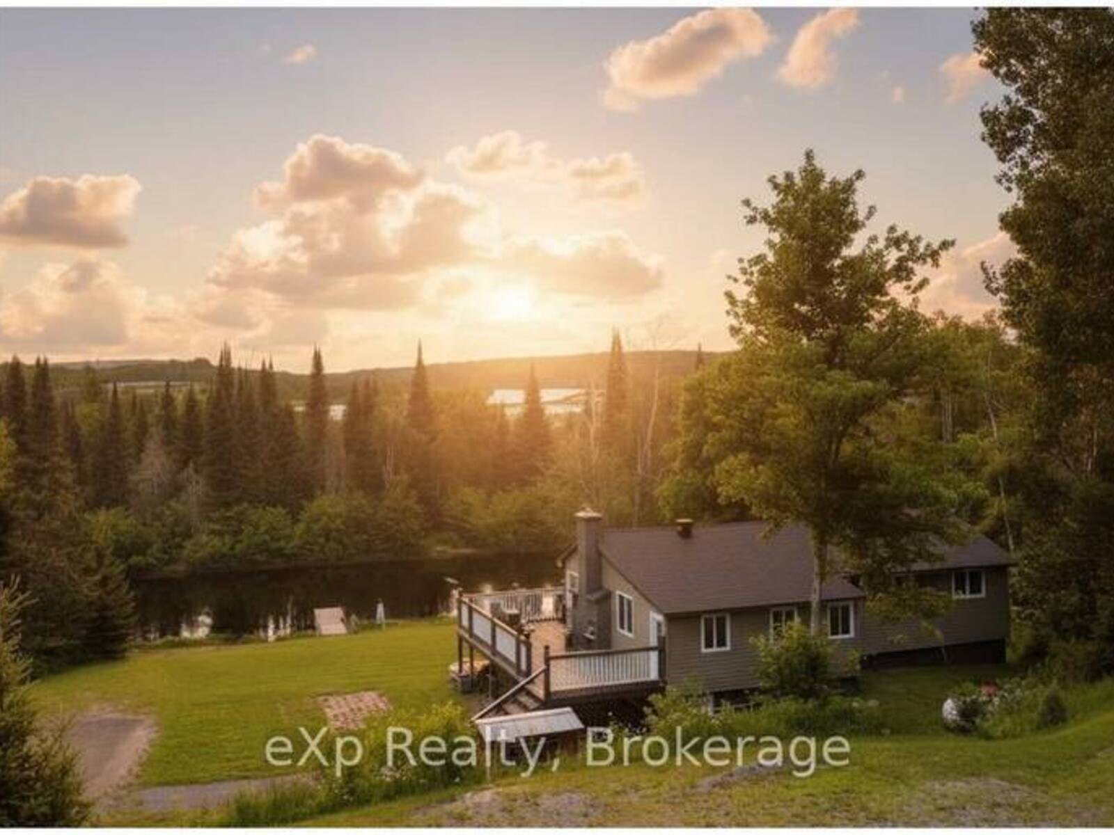 249 RIVER DRIVE, Burk's Falls, Ontario P0A 1C0