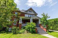 216 CEDAR STREET | Collingwood Ontario | Slide Image Four