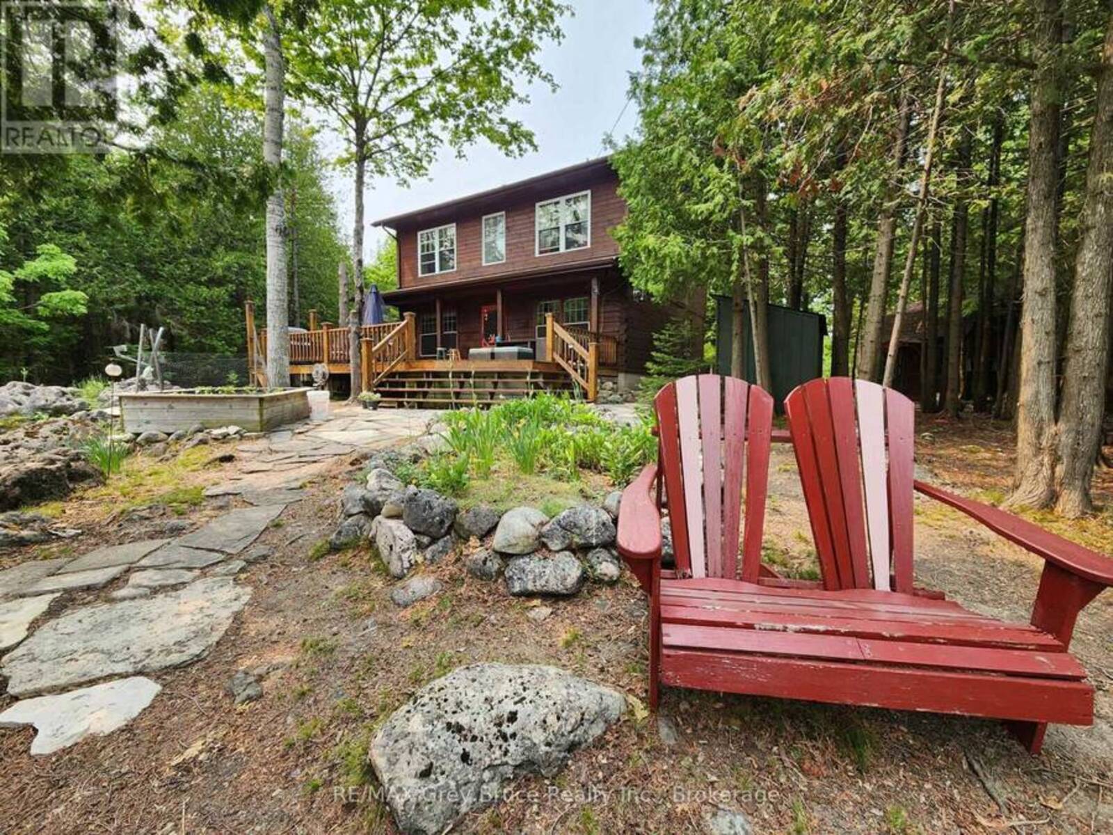 9 HOPE DRIVE, Miller Lake, Ontario N0H 1Z0