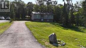 1036 POST ROAD | Bracebridge Ontario | Slide Image One