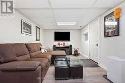 264 STEPHENSON 4 ROAD W | Huntsville Ontario | Slide Image Thirty-two