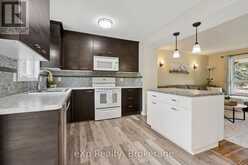 19 KEATING DRIVE | Elora Ontario | Slide Image Thirteen