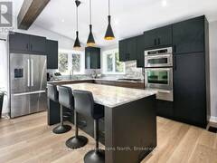 194 MONTGOMERY STREET Meaford Ontario, N4L 1C4