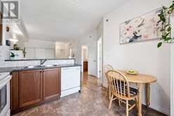 114 - 308 WATSON PARKWAY N | Guelph Ontario | Slide Image Thirteen