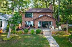 38 WILLOW DRIVE | Tiny Ontario | Slide Image Forty-seven