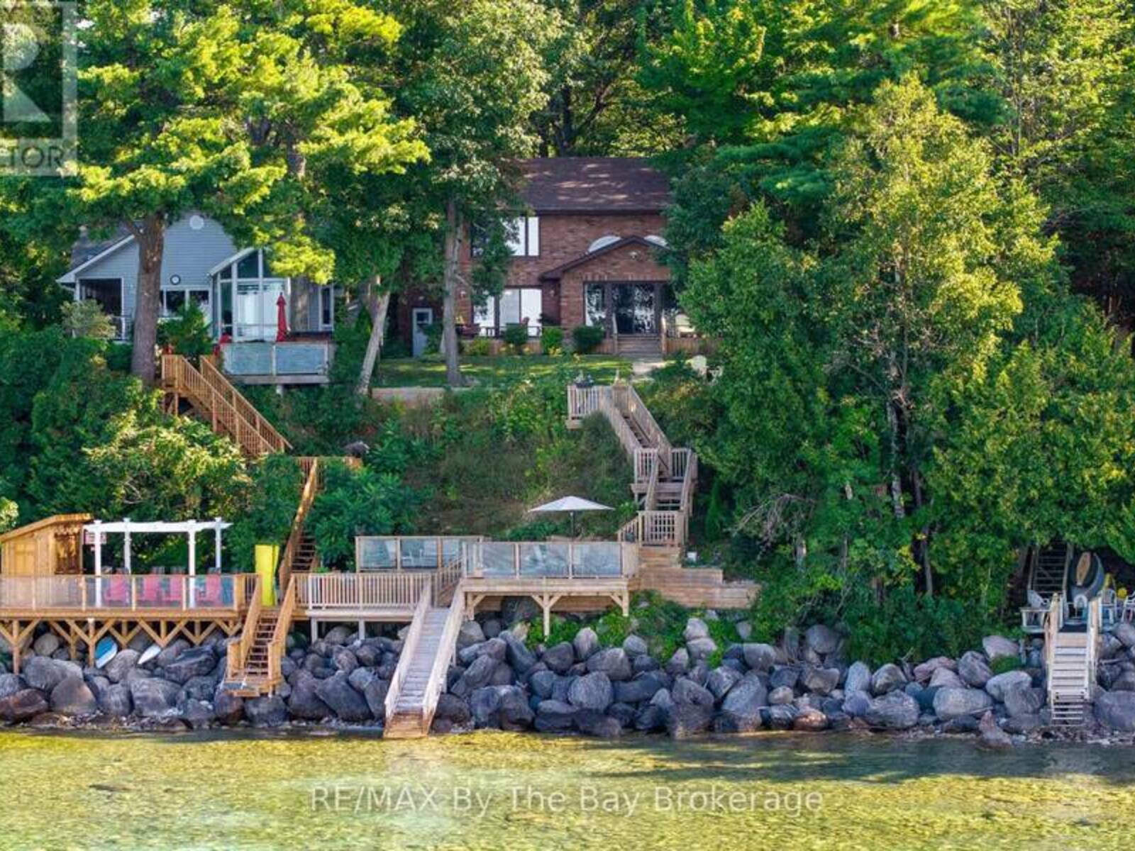 38 WILLOW DRIVE, Tiny, Ontario L0L 1P1