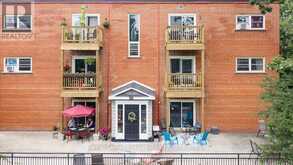 98 WILLIAM STREET E | Stratford Ontario | Slide Image Six