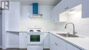 98 WILLIAM STREET E | Stratford Ontario | Slide Image Nine