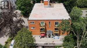 98 WILLIAM STREET E | Stratford Ontario | Slide Image One