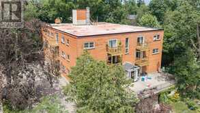 98 WILLIAM STREET E | Stratford Ontario | Slide Image Three