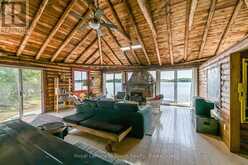 9232 IS 1810 - BONE ISLAND | Honey Harbour Ontario | Slide Image Ten