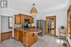 17 PEEL STREET | Penetanguishene Ontario | Slide Image Six