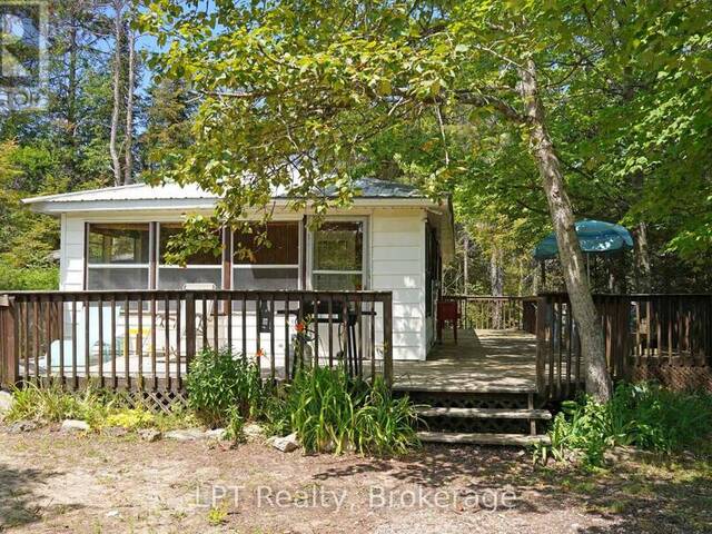 14 SOG-JE-WA-SA DRIVE Sauble Beach Ontario, N0H 2G0 - 3 Bedrooms Home For Sale