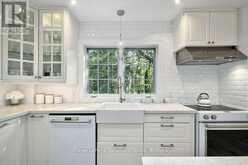107 MARGARET DRIVE | The Blue Mountains Ontario | Slide Image Nine
