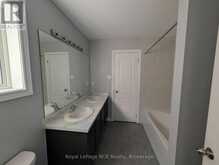 125 MORDEN DRIVE | Shelburne Ontario | Slide Image Twenty-one