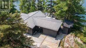 2 A258 (BLUEBERRY POINT) ISLAND | Pointe au Baril Ontario | Slide Image Forty-two